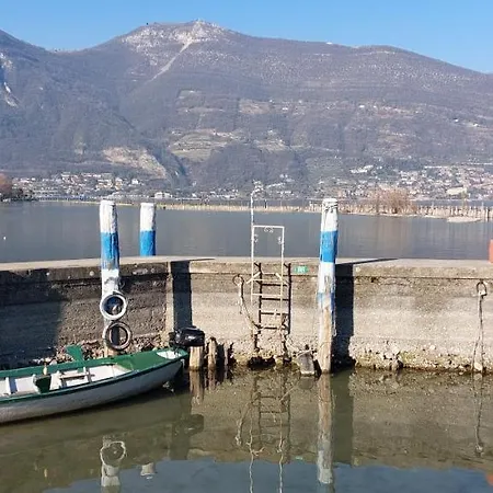 Chez Ary: Sulla Strada Del Lago Clusane Exterior photo