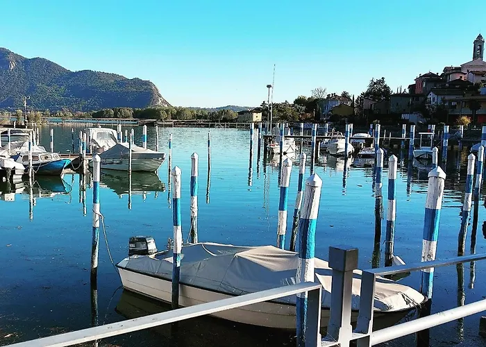 Chez Ary: Sulla Strada Del Lago